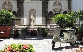 Hotel Piazza Bellini&Apartments